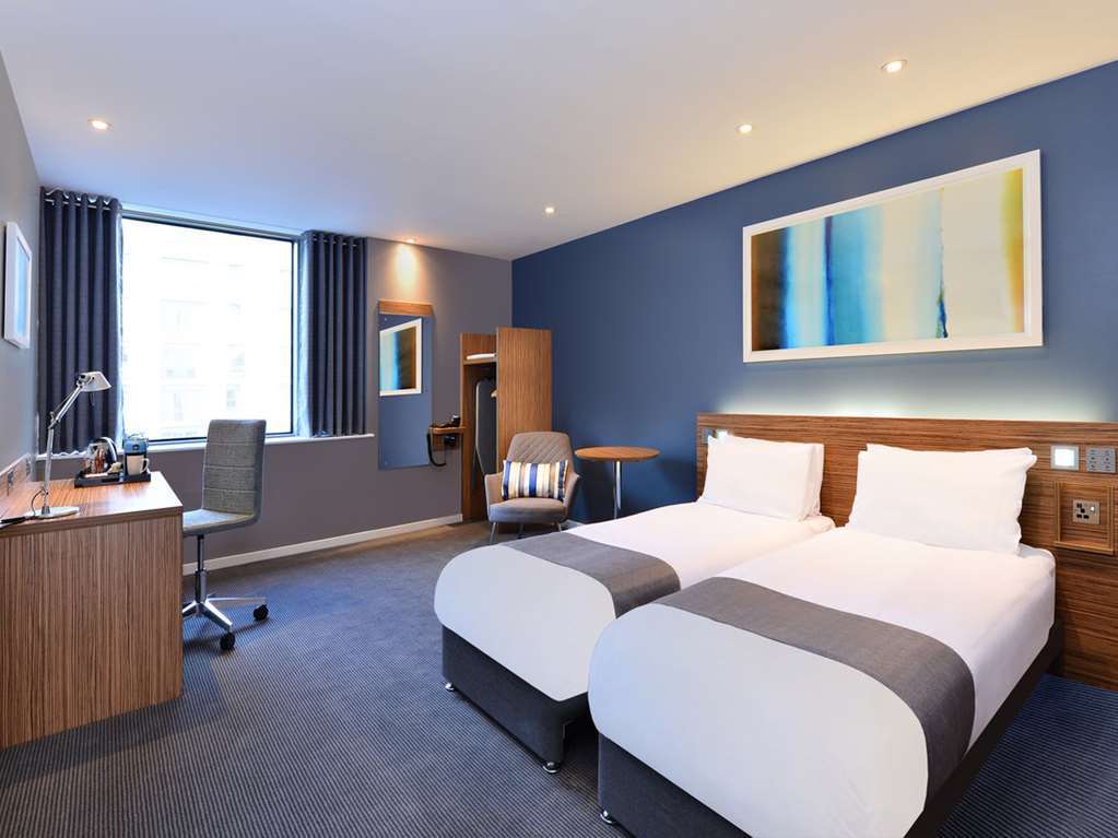 Travelodge London Central Tower Bridge Room photo