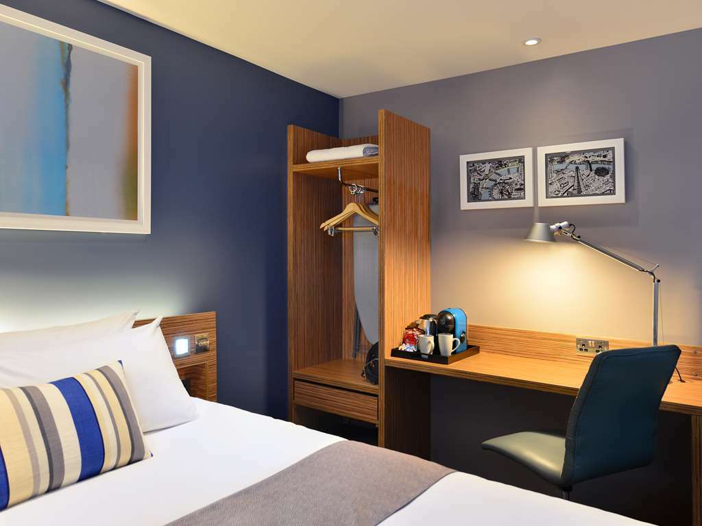 Travelodge London Central Tower Bridge Room photo